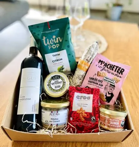 Coffret apéritif avec vin blanc